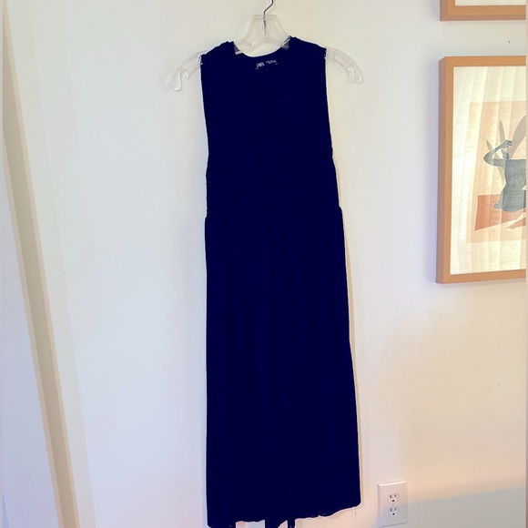 Zara wrinkle look dress black size medium - Picture 1 of 8